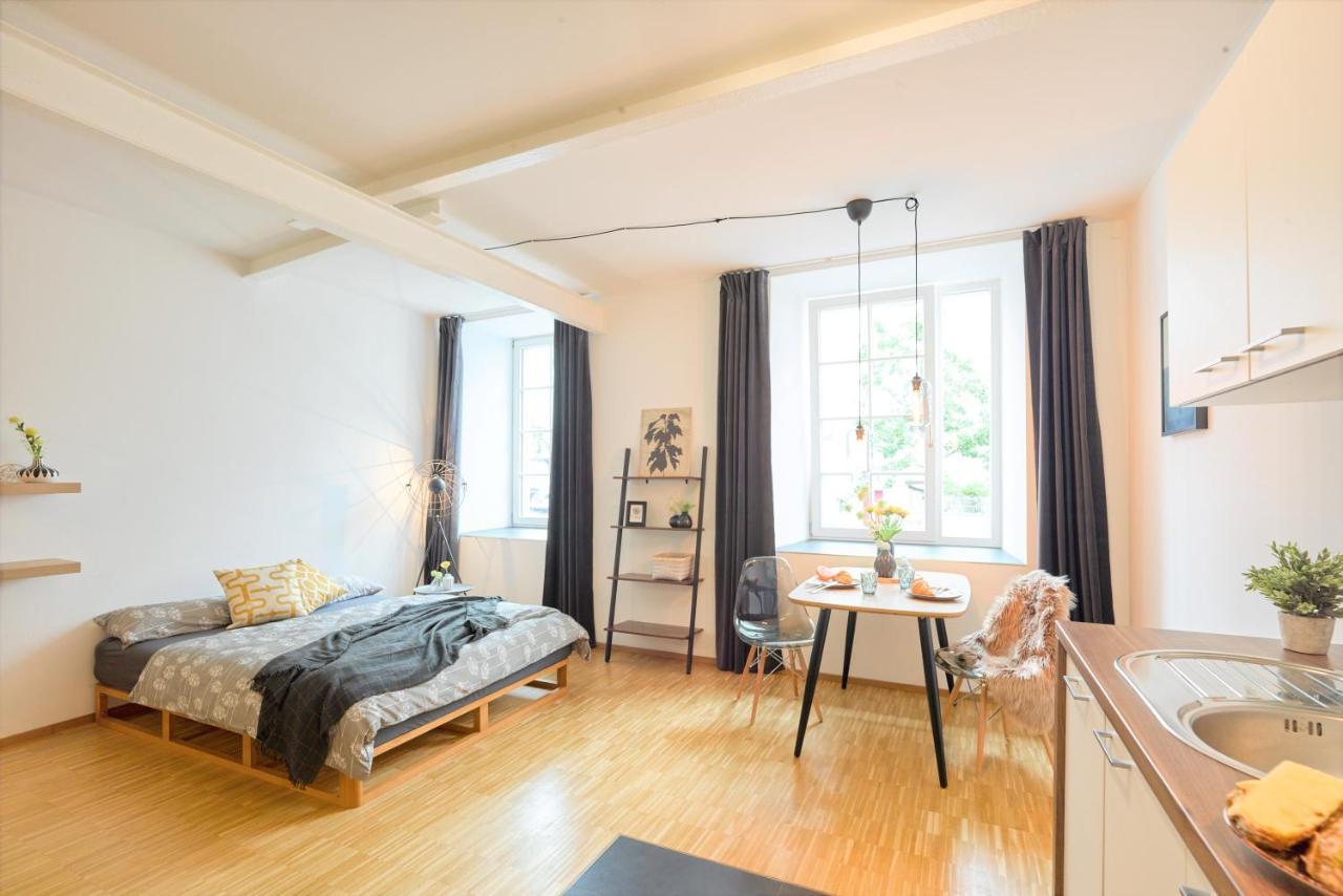 ☆Design Apartment Zentral☆200M Vom Marktplatz☆Ruhige Altstadtlage☆ 罗伊特林根 外观 照片