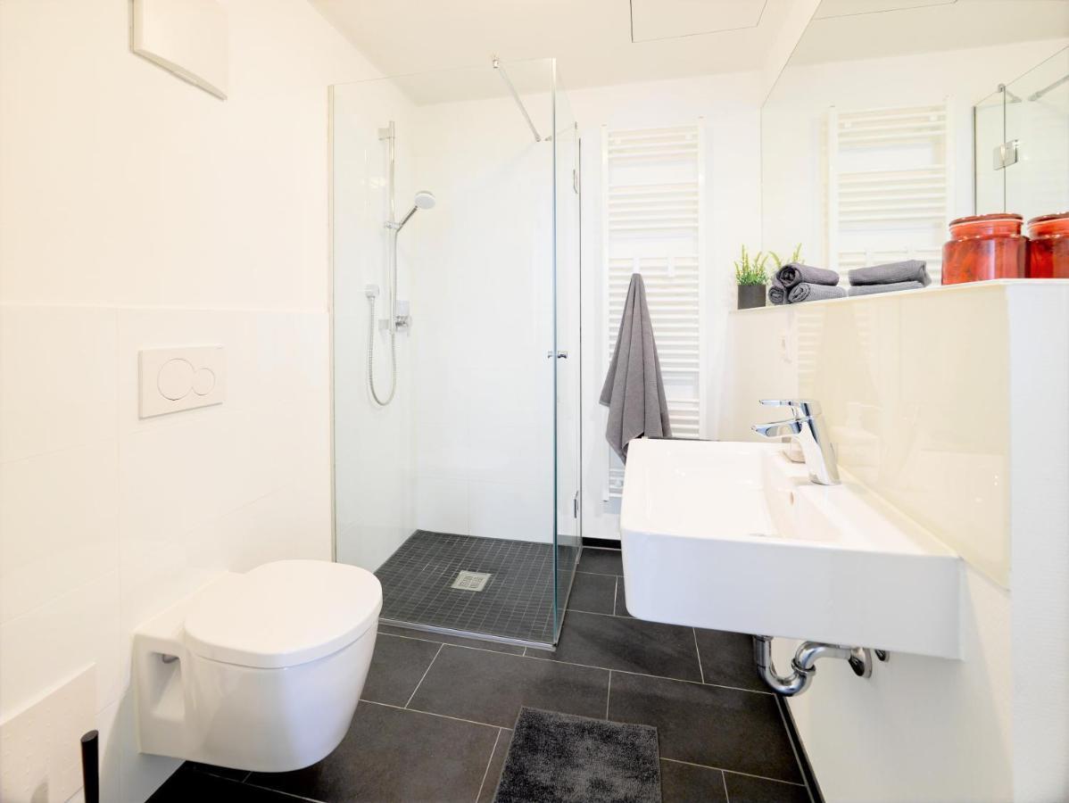 ☆Design Apartment Zentral☆200M Vom Marktplatz☆Ruhige Altstadtlage☆ 罗伊特林根 外观 照片