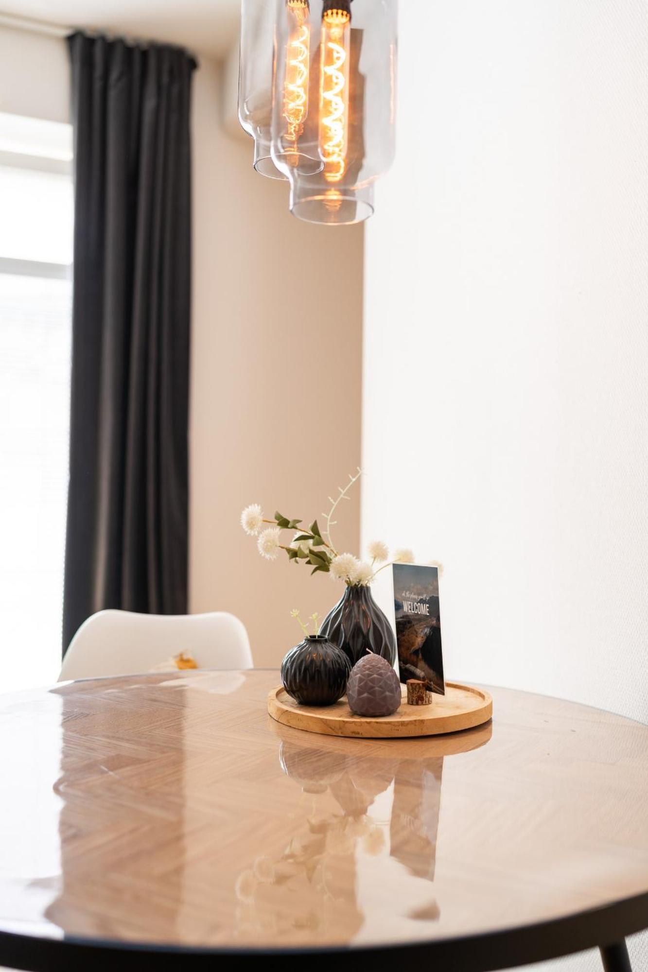 ☆Design Apartment Zentral☆200M Vom Marktplatz☆Ruhige Altstadtlage☆ 罗伊特林根 客房 照片